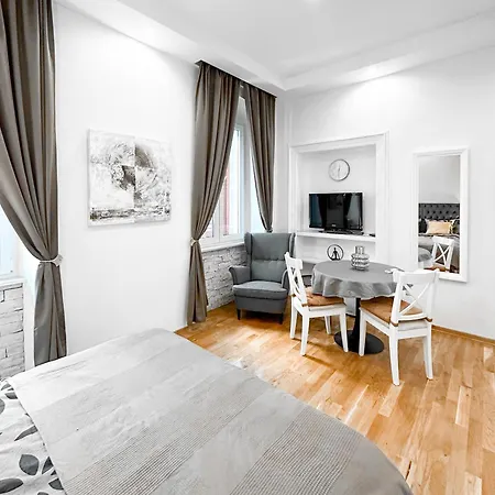 Affittacamere Center 4*