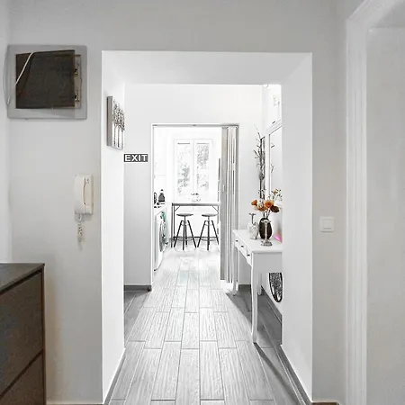 Guest house Center 4*